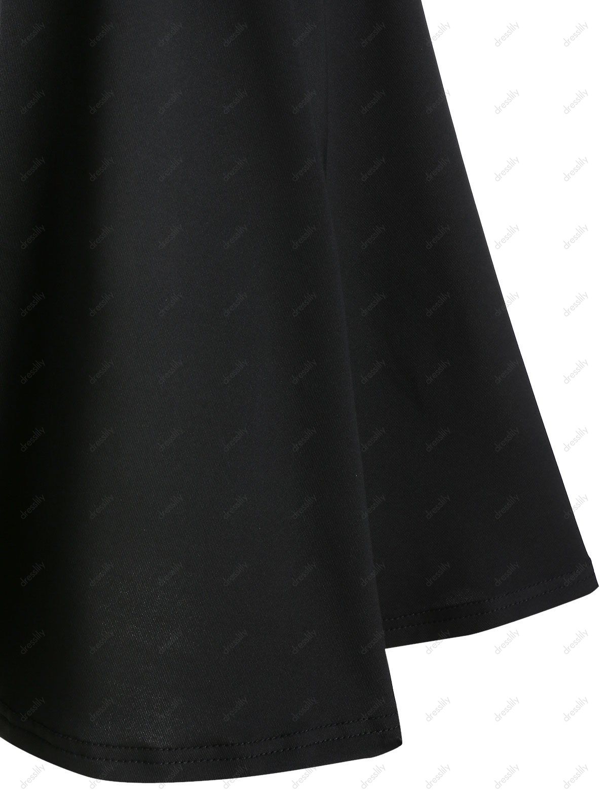 Robe Ajustée Evasée Bouclée Embellie de Bouton - Noir 3XL