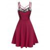 Robe Evasée Croisée en Dentelle Insérée - Rouge Vineux 3XL