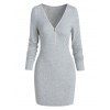 Mini Robe Moulante Simple en Tricot à Col V - Gris Clair XL