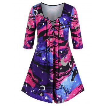 

Plus Size Galaxy Moon and Star Lace-up Tee, Multicolor