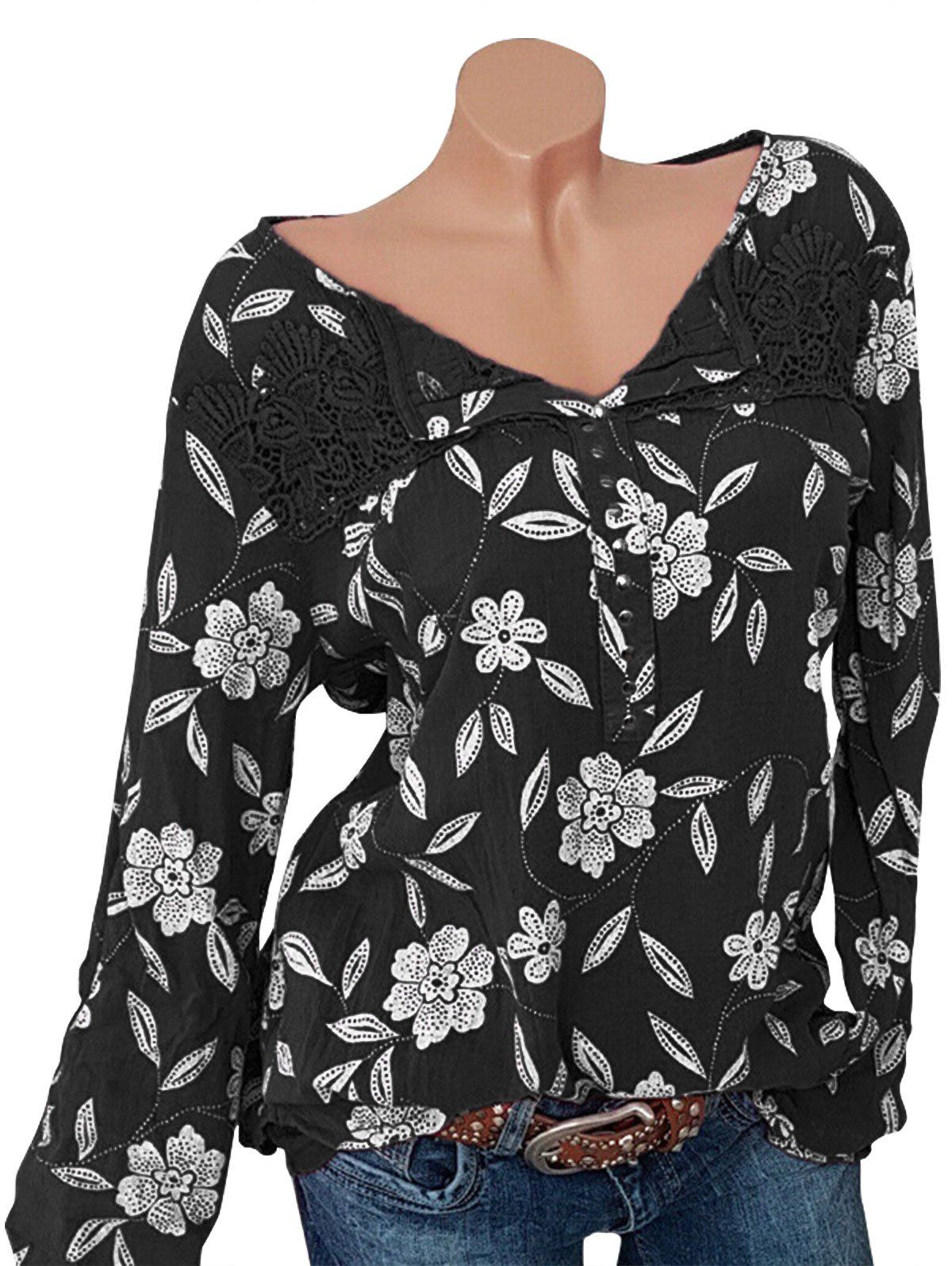 Plus Size Floral Print Lace Insert Studded Blouse - BLACK XL