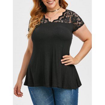 

Plus Size Wave Hem Lace Insert T-shirt, Black