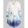 T-shirt Fleur Papillon Imprimé avec Bouton de Grande Taille - Bleu clair 4X