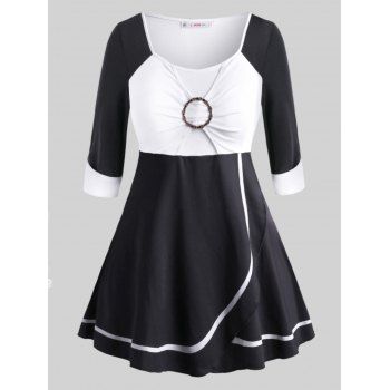 

Rhinestone O-ring Ruched Colorblock Plus Size Top, Black