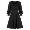 Mini Robe Evasée Crantée en V à Manches Longues - Noir L