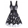 Robe D'Halloween Ceinturée Lune Etoile et Soleil Squelette Imprimés sans Manches - Noir 3XL