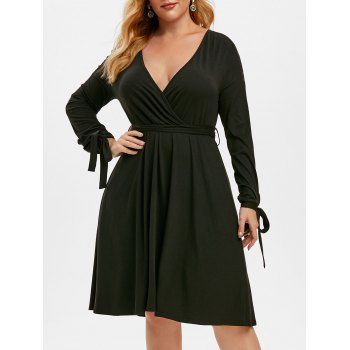 

Plus Size Lace Insert Tie Sleeve Plunge Dress, Black