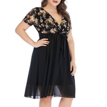 

Plus Size Floral Lace Mesh Overlay Surplice Dress, Black