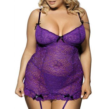 Image of Plus Size Gartered Sheer Lace Lingerie Set