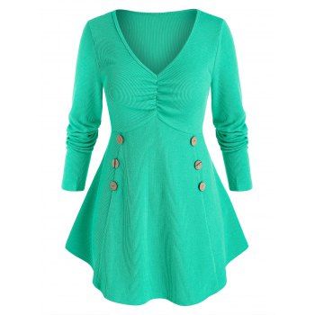 

Plus Size V Neck Buttoned Round Hem Sweater, Light green