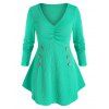 Plus Size V Neck Buttoned Round Hem Sweater - LIGHT GREEN 5X