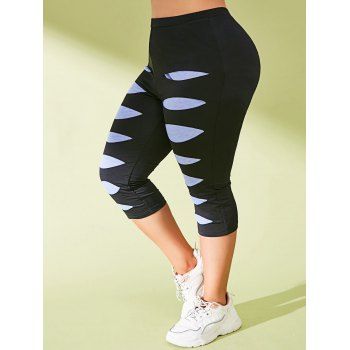 

Ladder Ripped Heathered Plus Sie Capri Leggings, Black