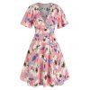 Robe Motif de Fleur avec Boutons à Manches Evasées - Rose clair L