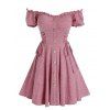 Robe Chinée Boutonnée à Epaule Dénudée à Lacets en Ligne A - Rose clair M