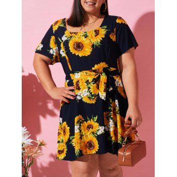 

Plus Size Sunflower Print Belted Smock Dress, Black