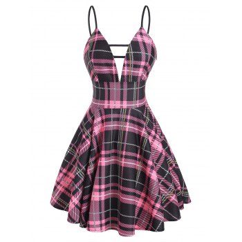 

Plaid Plunge Front Ladder Cut Skater Dress, Light pink