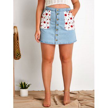 

Floral Patched Pockets Denim Plus Size Mini Skirt, Light blue