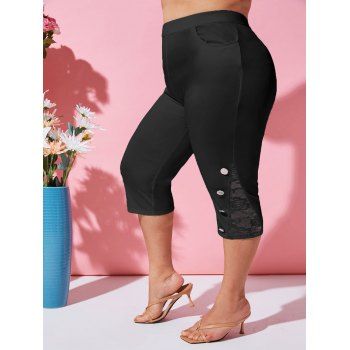 

Plus Size Lace Panel Slip Pockets Buttoned Capri Leggings, Black