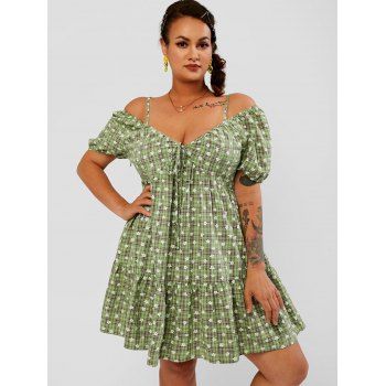 

Plus Size Cold Shoulder Daisy Print Plaid Dress, Light green