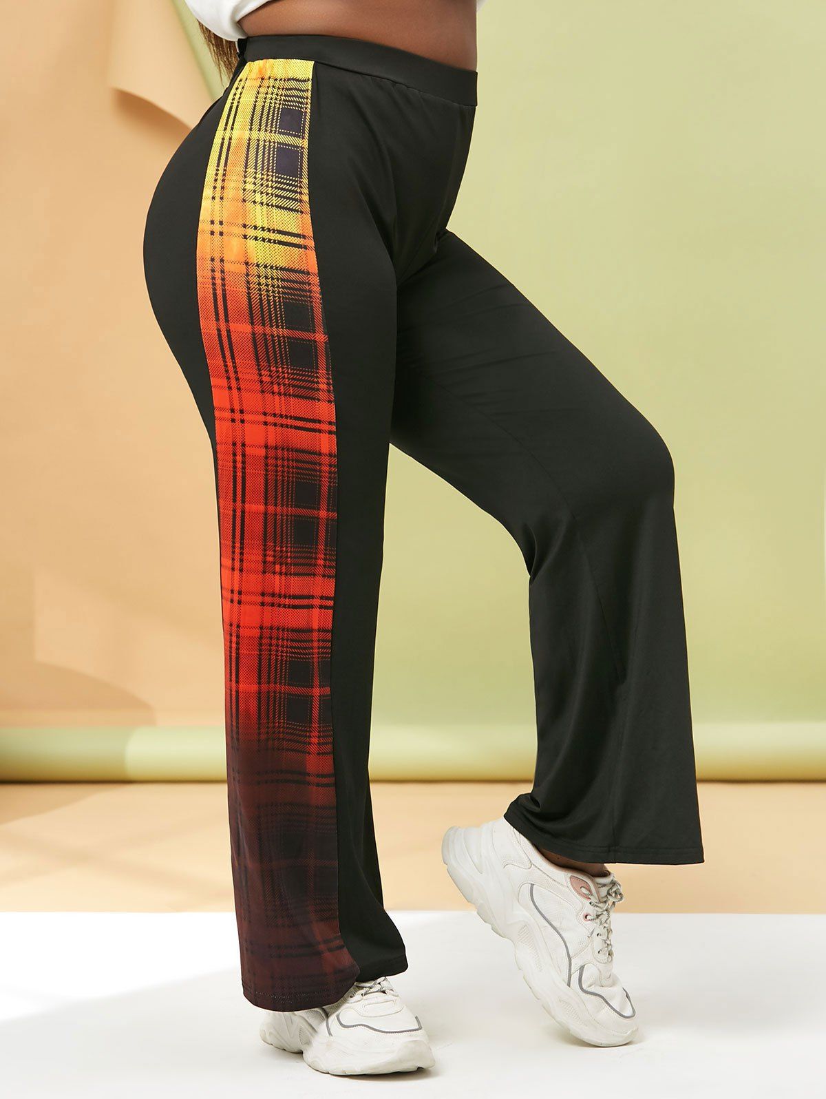 Plus Size Plaid High Rise Wide Leg Pants - BLACK 3X
