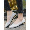 Chaussures à Carreaux Imprimées à Bout Pointu à Talon Bas - Blanc EU 39