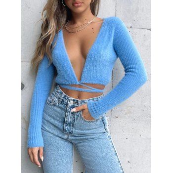 

Midriff Flossing Plunge Fuzzy Sweater, Light blue