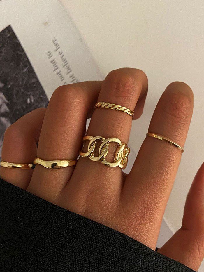 5 Pcs Twisted Hollow Chain Shape Ring Set - GOLDEN 