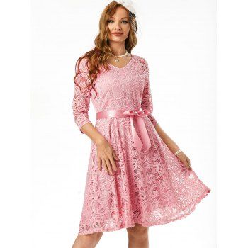 

Lace Overlay Belted V Neck Dress, Light pink