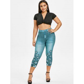 Plus Size Butterfly 3D Print Capri Jeggings