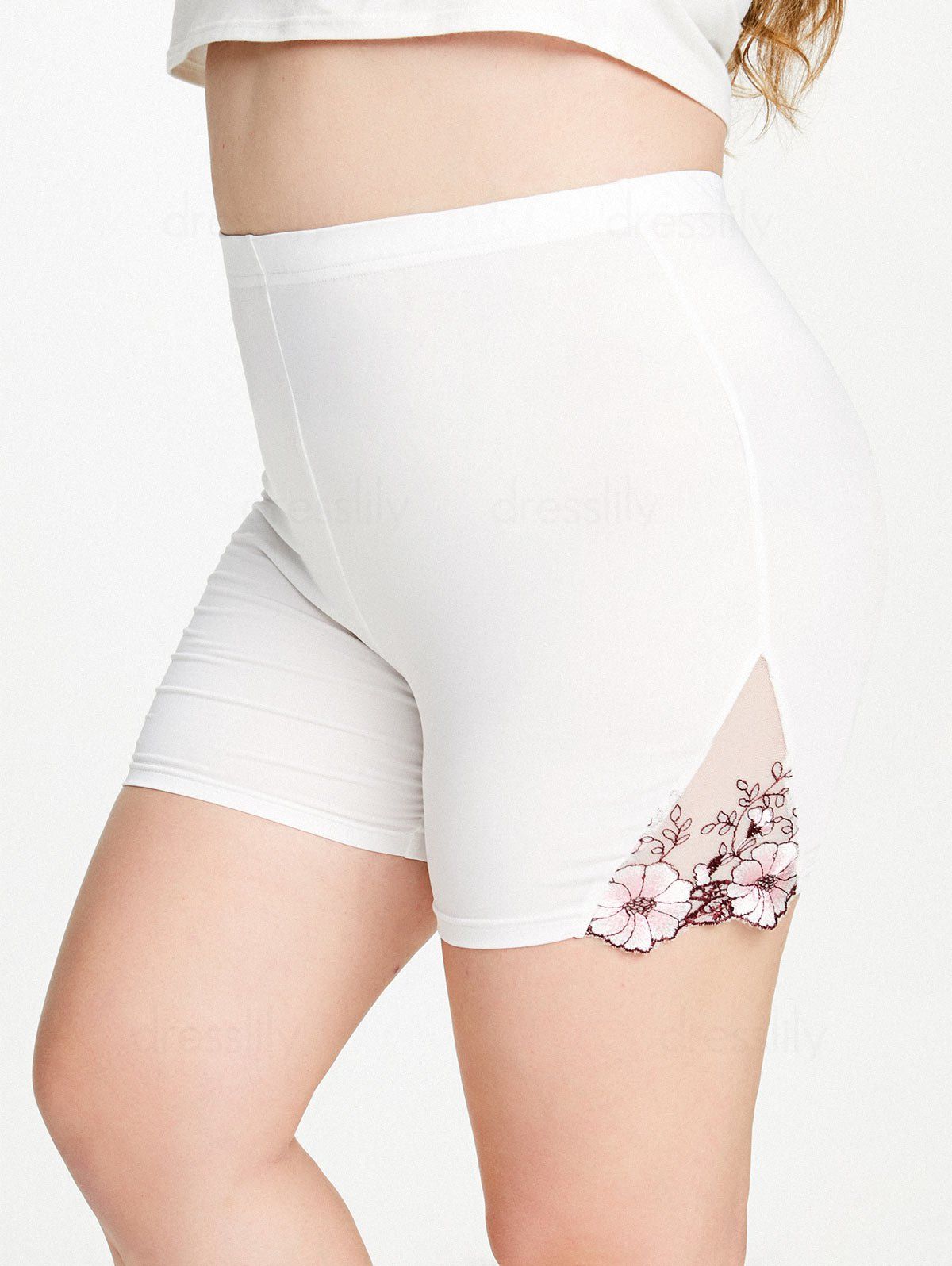 Plus Size Flower Embroidery Mesh Insert Short Leggings - WHITE 5X