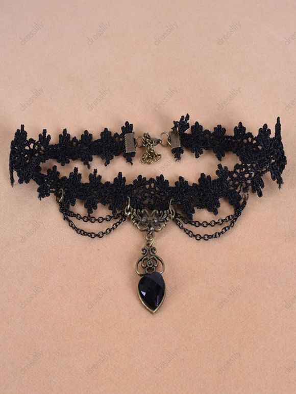 Collier Ras-du-Cou Vintage Pendant Cœur Evidé en Dentelle - Noir 