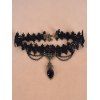 Vintage Hollow Out Lace Choker Heart Pendant Elegance Necklace - BLACK 