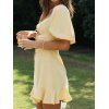 Mini Robe de Vacances D'Eté Nouée Découpée en Couleur Unie à Manches Bouffantes Style Cottagecore en Ligne A - Jaune clair XL