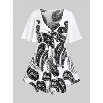 

Plus Size Paisley Print Flutter Sleeves Twist Blouse, Black