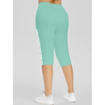 Plus Size Lace Up Eyelet Capri Leggings