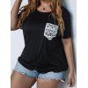 T-shirt Décontracté Au Crochet à Manches Courtes de Grande Taille avec Poche - Noir 4XL