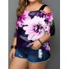 T-shirt à Bretelle Elastique Fleuri Imprimé Epaule Dénudée de Grande Taille à Manches Courtes - Rose clair XL