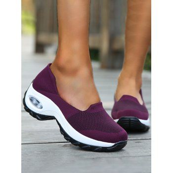 

Colorblock Breathable Heightening Casual Shoes, Deep red