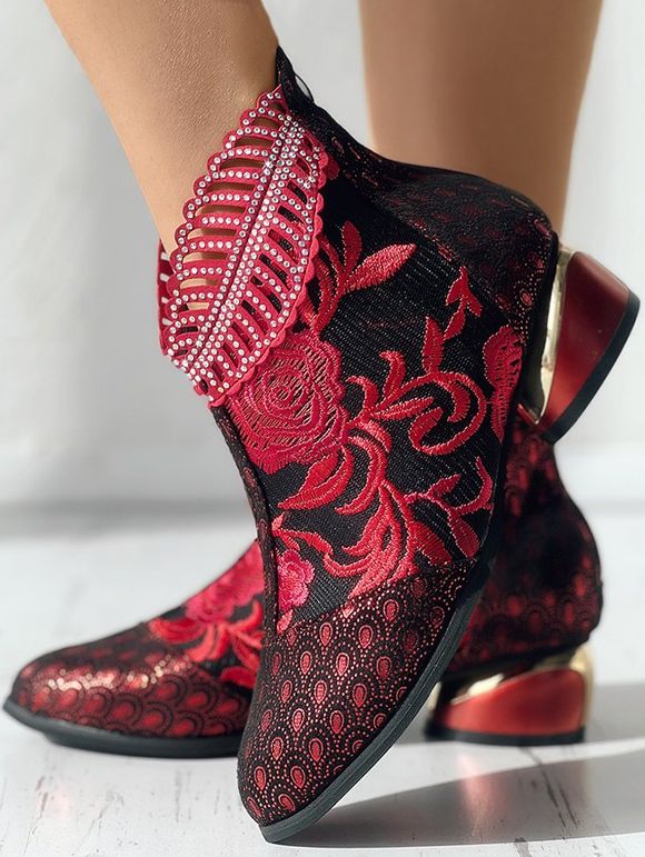 Glitter Hollow Out Rhinestone Leaf Flower Embroidered Chunky Low Heel Ankle Boots - Rouge EU 37