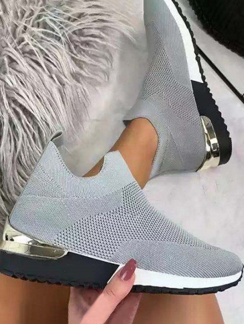 Plain Color Breathable Slip On Casual Shoes