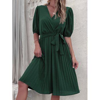 

Pleated Dress Plain Color Belted Surplice Plunging Neck High Waisted A Line Midi Dress, Deep green