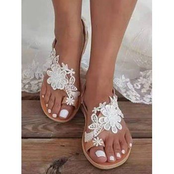 

Artificial Pearl Flower Guipure Embellishment Buckle Strap Flat Sandals, White