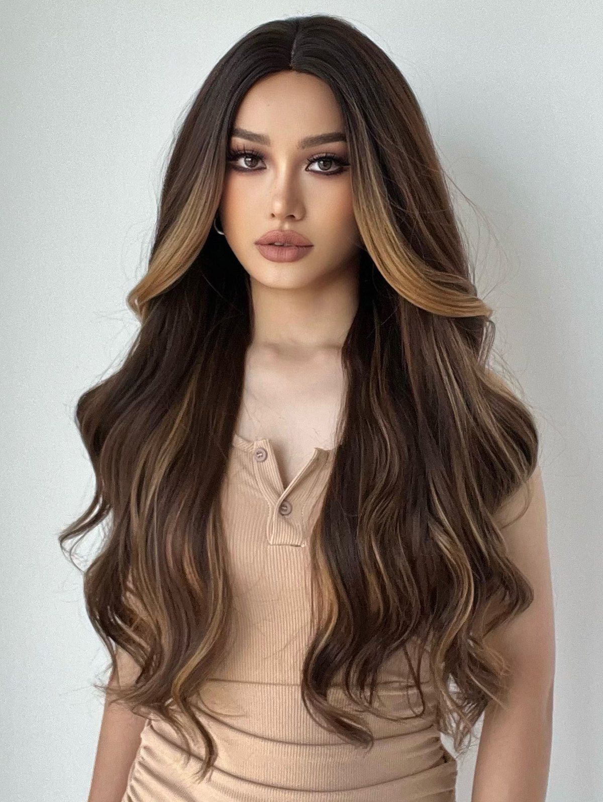Highlight Wavy Middle Part Ultra Long Capless Synthetic Wig - DEEP BROWN 28INCH