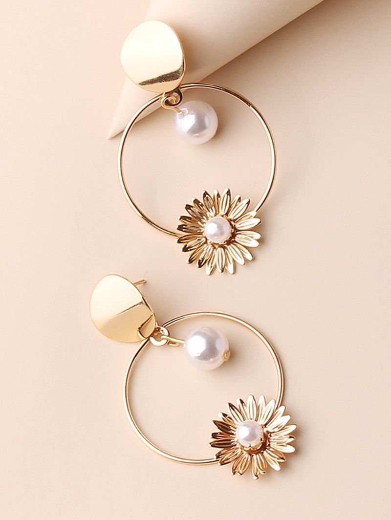Flower Faux Pearl Circle Trendy Drop Earrings - GOLDEN 1 PAIR