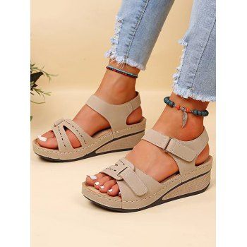 

Plain Color Buckle Strap Wedge Heels Trendy Outdoor Sandals, Beige