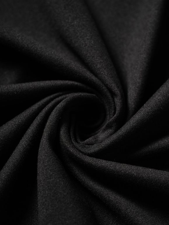 Robe Asymétrique Superposée Contrastée Embellie D'œillet à Chaîne à Lacets - Noir M