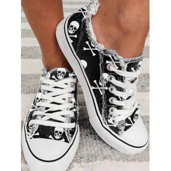 

Skull And Bone Pattern Frayed Hem Lace Up Canvas Shoes, Black