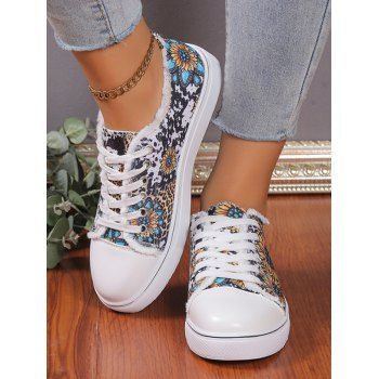 

Lace Up Raw Hem Printed Casual Flat Shoes, Black