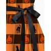 Robe D'Halloween Ceinturée à Imprimé Citrouille et Chat sans Manches avec Faux Bouton - Orange Foncé L