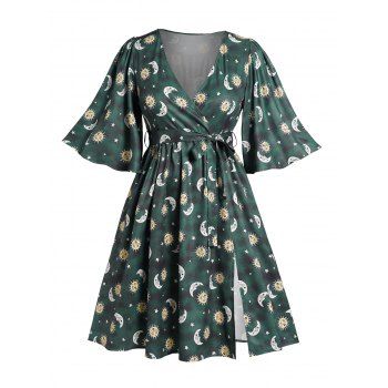 

Plus Size Celestial Sun and Moon Print Dress Belt Half Sleeve Surplice Midi Dress, Deep green